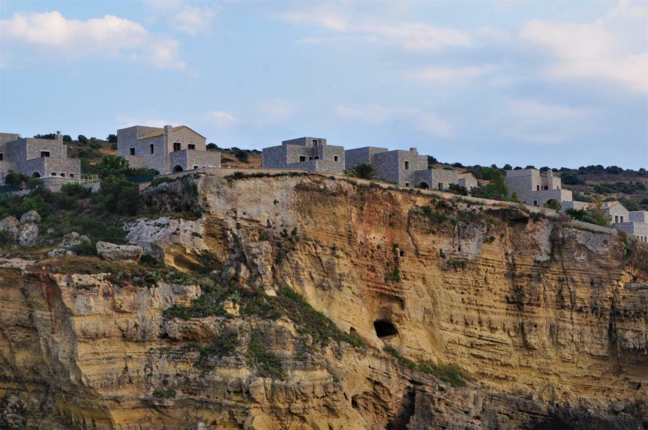 Athevillas Chrysoula Mezapos Экстерьер фото