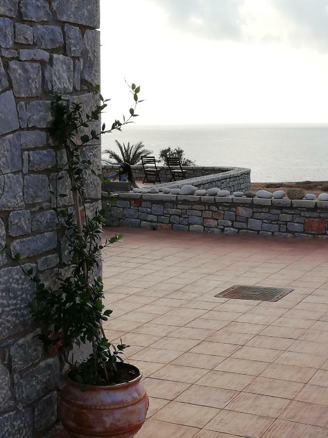 Athevillas Chrysoula Mezapos Экстерьер фото