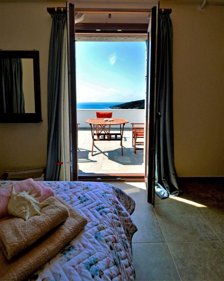 Athevillas Chrysoula Mezapos Экстерьер фото