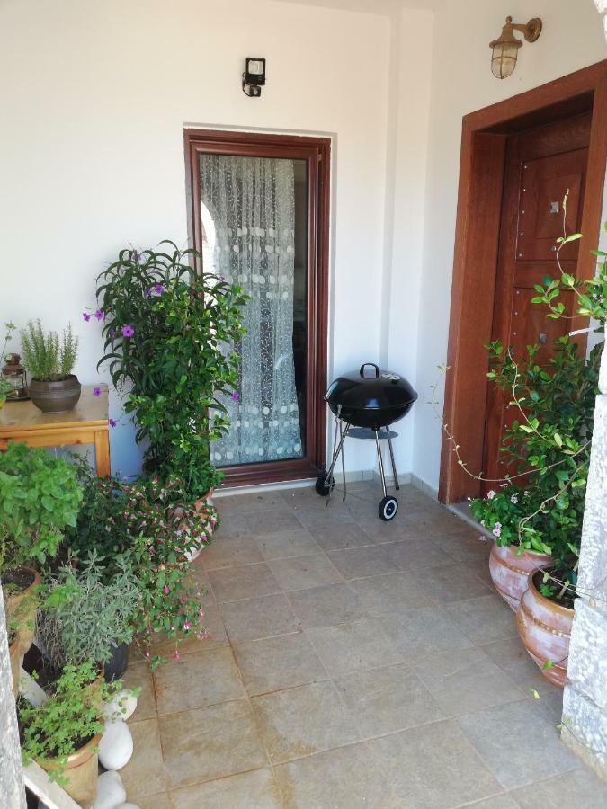 Athevillas Chrysoula Mezapos Экстерьер фото